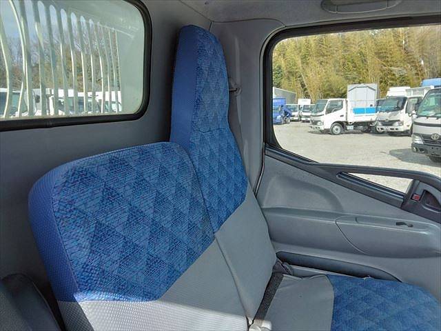 三菱ふそうキャンターダンプ小型（2t・3t）[写真32]