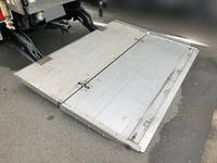 日野レンジャー冷凍車（冷蔵車）中型（4t）[写真12]