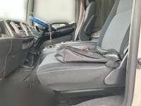 日野レンジャー冷凍車（冷蔵車）中型（4t）[写真27]