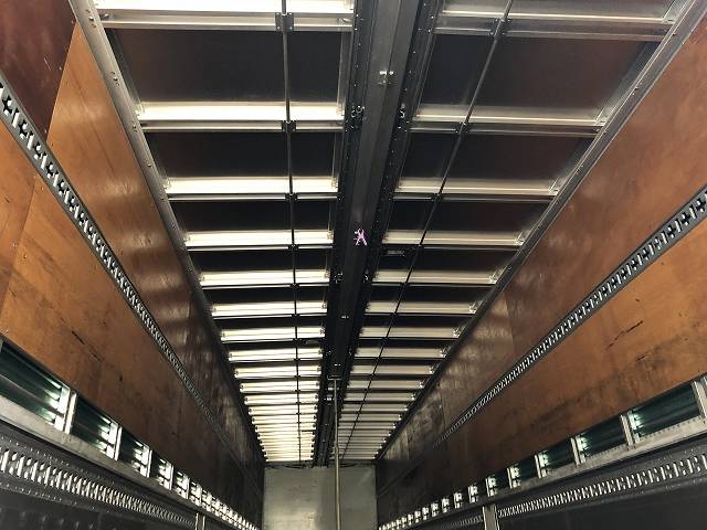 その他のメーカーその他の車種ウイングトレーラー大型（10t）[写真10]