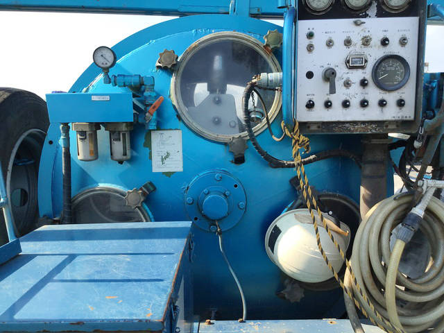 いすゞエルフコンクリートポンプ車小型（2t・3t）[写真12]