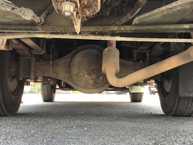 いすゞエルフコンクリートポンプ車小型（2t・3t）[写真21]