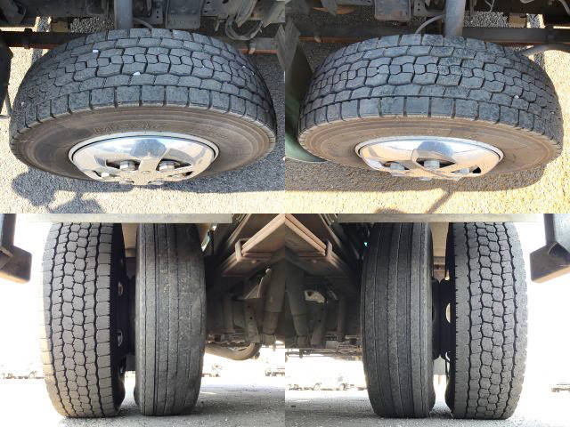 いすゞエルフコンクリートポンプ車小型（2t・3t）[写真22]