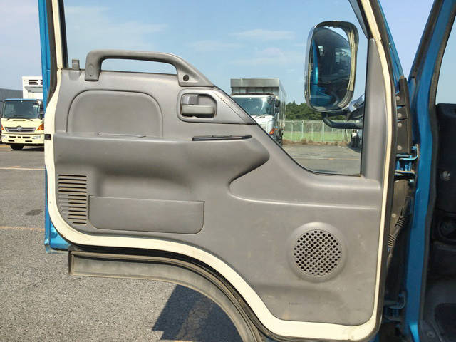 いすゞエルフコンクリートポンプ車小型（2t・3t）[写真26]