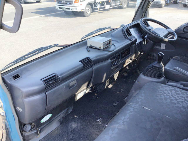 いすゞエルフコンクリートポンプ車小型（2t・3t）[写真31]