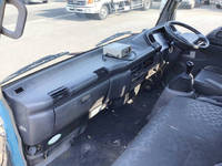 いすゞエルフコンクリートポンプ車小型（2t・3t）[写真31]