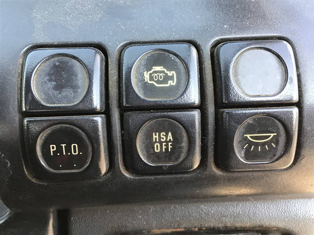 いすゞエルフコンクリートポンプ車小型（2t・3t）[写真35]