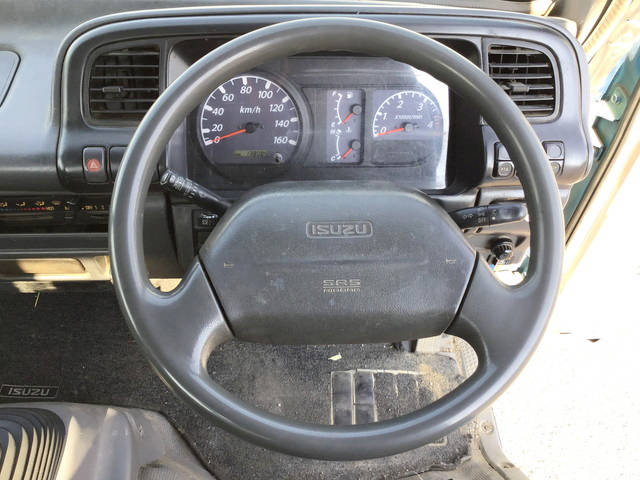 いすゞエルフコンクリートポンプ車小型（2t・3t）[写真36]