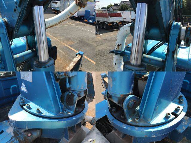 いすゞエルフコンクリートポンプ車小型（2t・3t）[写真09]