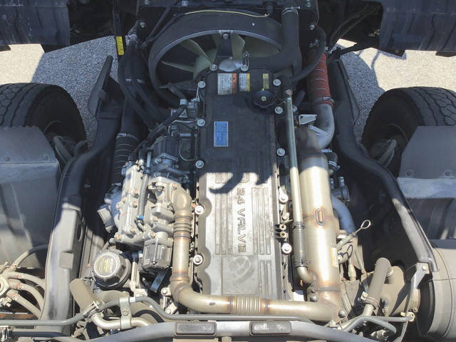 三菱ふそうファイター平ボディ増トン（6t・8t）[写真21]