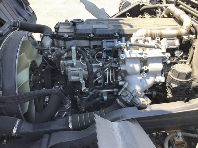 三菱ふそうファイター平ボディ増トン（6t・8t）[写真22]