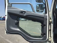 三菱ふそうファイター平ボディ増トン（6t・8t）[写真25]