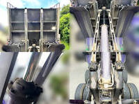 UDトラックスクオンダンプ大型（10t）[写真13]