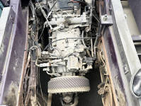 UDトラックスクオンダンプ大型（10t）[写真14]