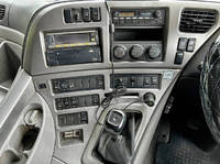 UDトラックスクオンアルミブロック大型（10t）[写真18]