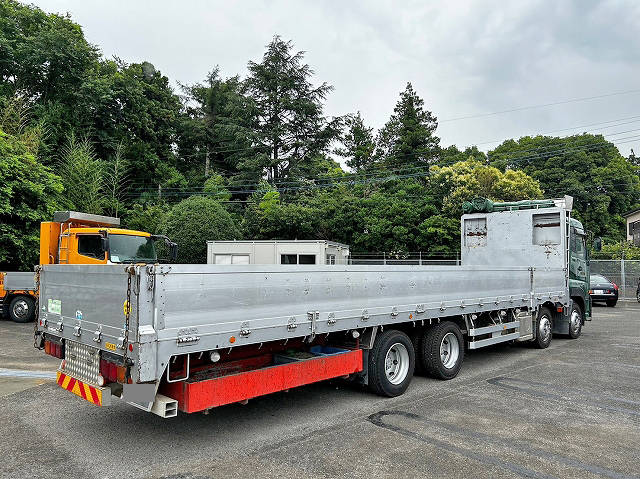 UDトラックスクオンアルミブロック大型（10t）[写真02]