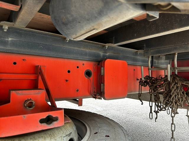 UDトラックスクオンアルミブロック大型（10t）[写真27]