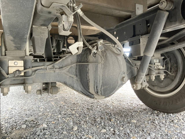 いすゞエルフアルミブロック小型（2t・3t）[写真14]