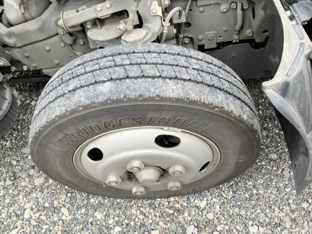 いすゞエルフアルミブロック小型（2t・3t）[写真15]