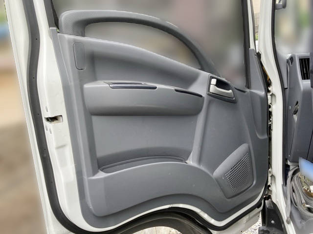 いすゞエルフアルミブロック小型（2t・3t）[写真21]