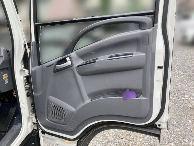 いすゞエルフアルミブロック小型（2t・3t）[写真22]