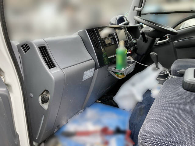 いすゞエルフアルミブロック小型（2t・3t）[写真24]