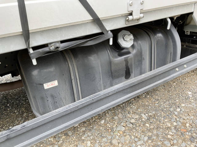 いすゞエルフアルミブロック小型（2t・3t）[写真09]