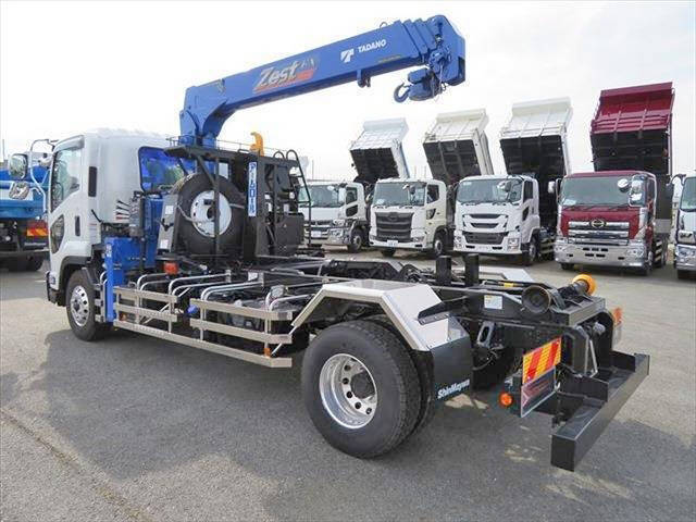 いすゞフォワードコンテナ専用車増トン（6t・8t）[写真06]