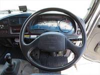 いすゞフォワードクレーン付増トン（6t・8t）[写真15]