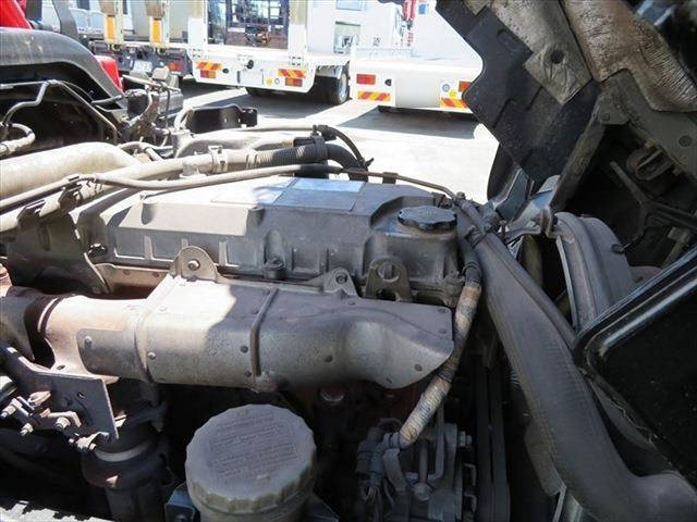 いすゞフォワードクレーン付増トン（6t・8t）[写真17]