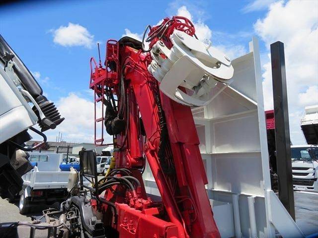 いすゞフォワードクレーン付増トン（6t・8t）[写真20]