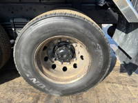 三菱ふそうスーパーグレートコンテナ専用車大型（10t）[写真12]