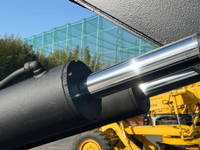 三菱ふそうスーパーグレートコンテナ専用車大型（10t）[写真08]