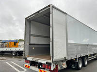 三菱ふそうスーパーグレートパネルウイング大型（10t）[写真11]