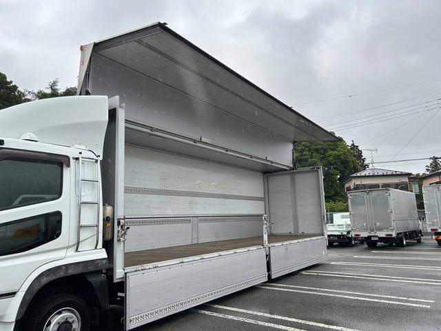 三菱ふそうスーパーグレートパネルウイング大型（10t）[写真18]
