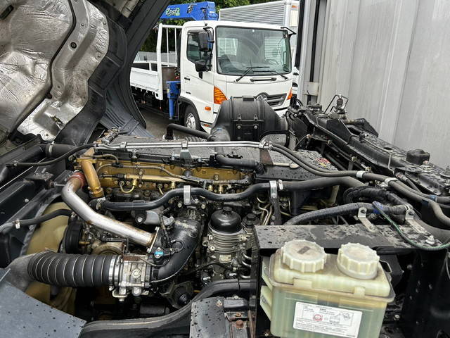 三菱ふそうスーパーグレートパネルウイング大型（10t）[写真27]