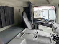 三菱ふそうスーパーグレートパネルウイング大型（10t）[写真31]