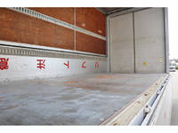 いすゞエルフアルミウイング小型（2t・3t）[写真10]