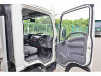 いすゞエルフアルミウイング小型（2t・3t）[写真30]