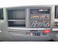 いすゞエルフアルミウイング小型（2t・3t）[写真35]