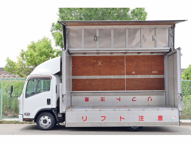 いすゞエルフアルミウイング小型（2t・3t）[写真06]