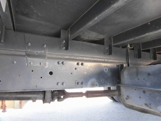 三菱ふそうファイターアルミバン中型（4t）[写真12]