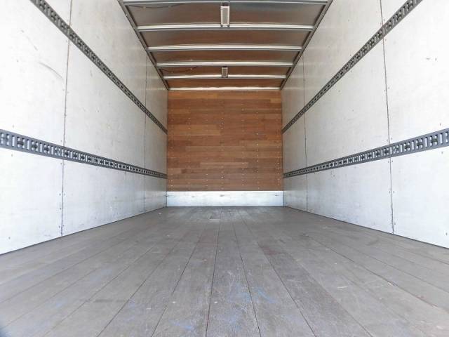 三菱ふそうファイターアルミバン中型（4t）[写真02]