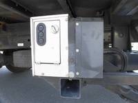 三菱ふそうファイターアルミバン中型（4t）[写真08]