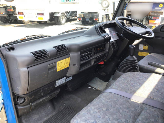 いすゞその他の車種深ダンプ（土砂禁ダンプ）小型（2t・3t）[写真31]