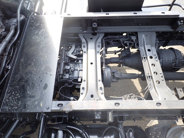 いすゞフォワード深ダンプ（土砂禁ダンプ）中型（4t）[写真17]