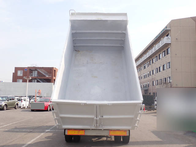 いすゞフォワード深ダンプ（土砂禁ダンプ）中型（4t）[写真22]