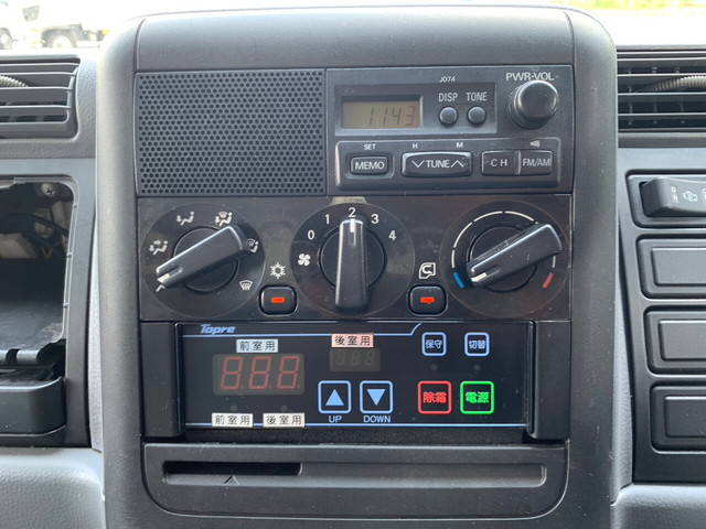 三菱ふそうキャンター冷凍車（冷蔵車）小型（2t・3t）[写真13]