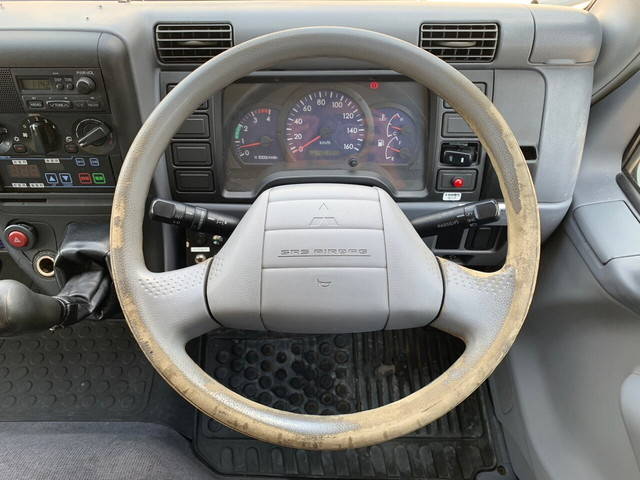 三菱ふそうキャンター冷凍車（冷蔵車）小型（2t・3t）[写真16]