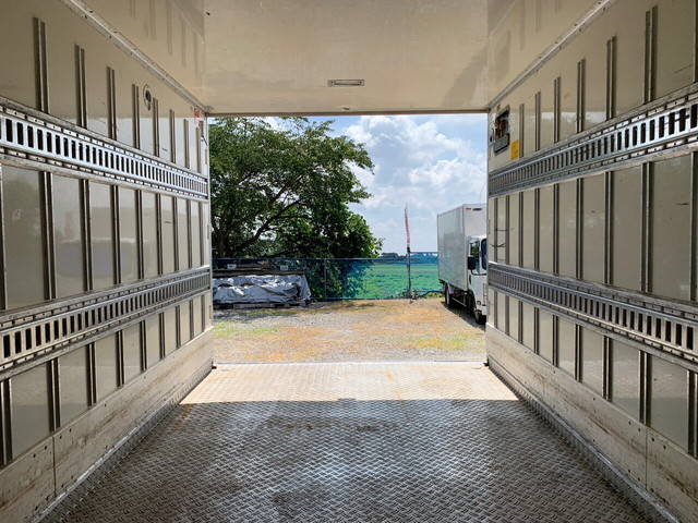 三菱ふそうキャンター冷凍車（冷蔵車）小型（2t・3t）[写真24]